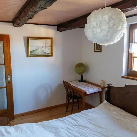 Holiday home Alsacien Renove Avec Jardin Pres De La Suisse Et De L'allemagne, Ideal Pour Familles Et Amis - Fr-1-744-29 Ueberstrass