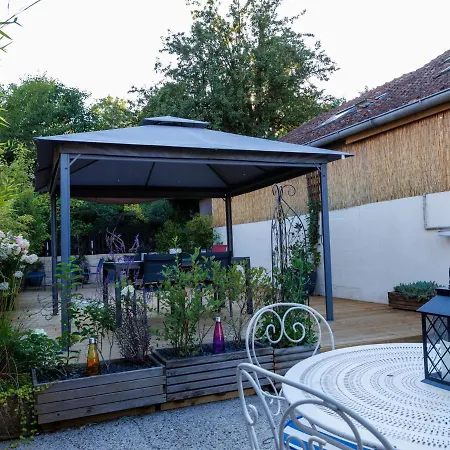 Alsacien Renove Avec Jardin Pres De La Suisse Et De L'allemagne, Ideal Pour Familles Et Amis - Fr-1-744-29 Holiday home *