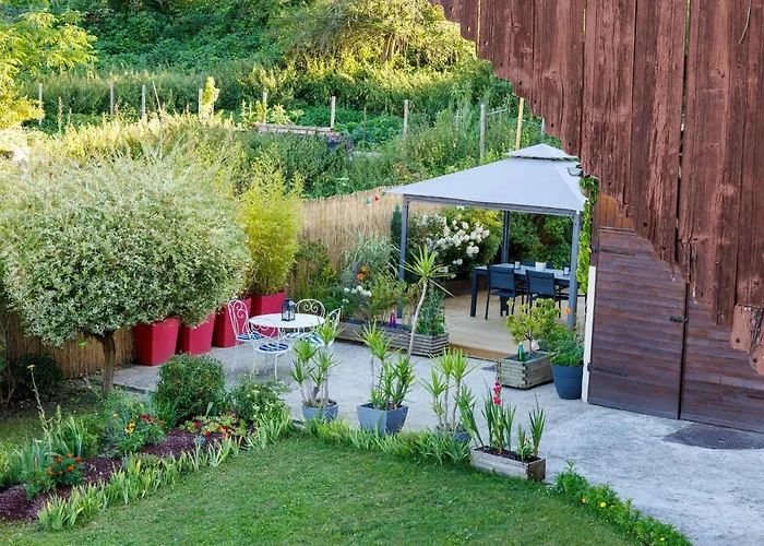 Alsacien Renove Avec Jardin Pres De La Suisse Et De L'allemagne, Ideal Pour Familles Et Amis - Fr-1-744-29 *